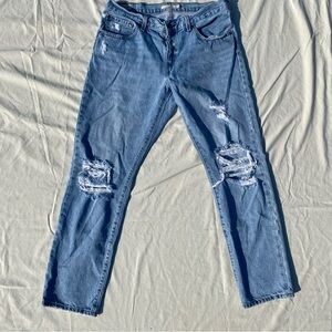 Levi’s Women’s Distressed Boyfriend Jeans 100% Cotton size 31x31